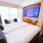 Gr8 3*