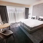 Gr8 Отель